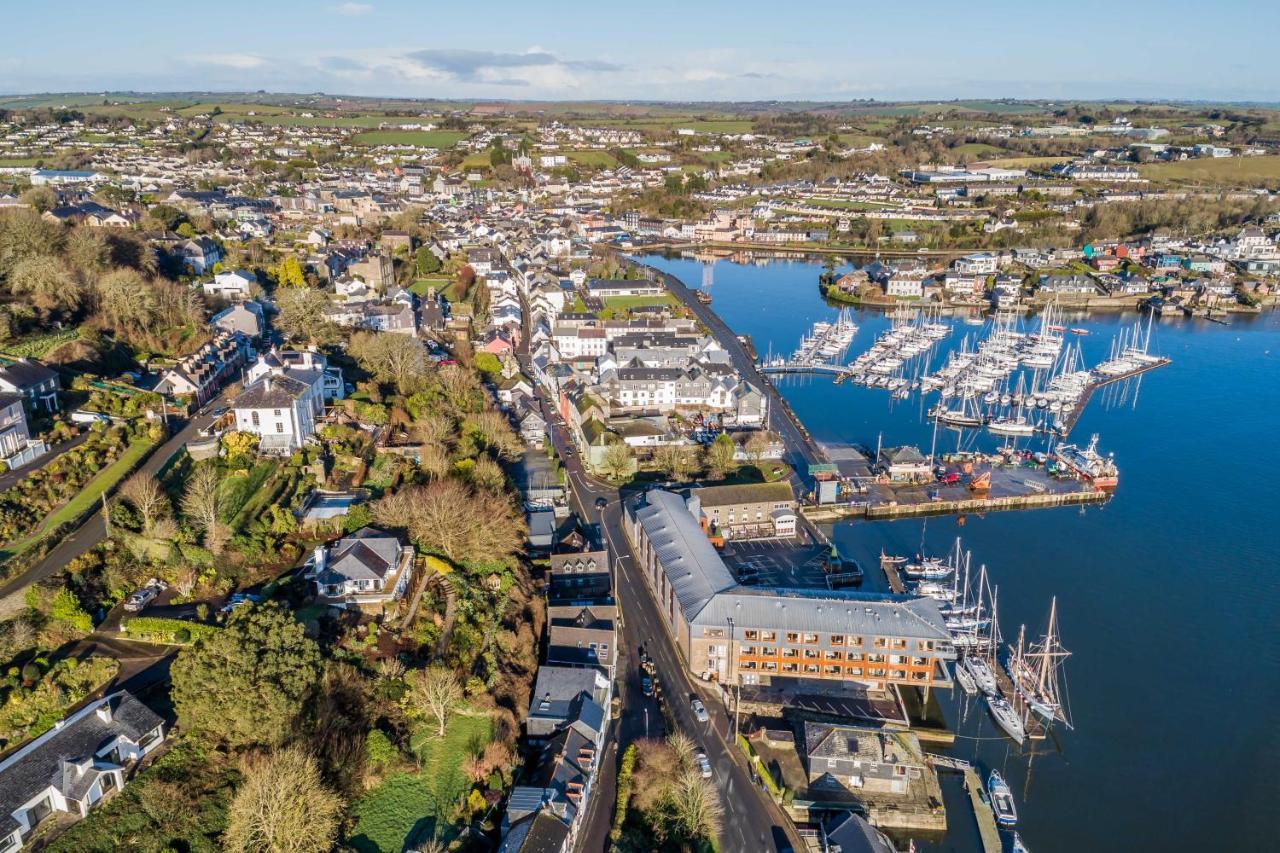 River Views,Kinsale, Hosted By Exquisite Holiday Homes, Sleeps 26 Cork Exterior photo